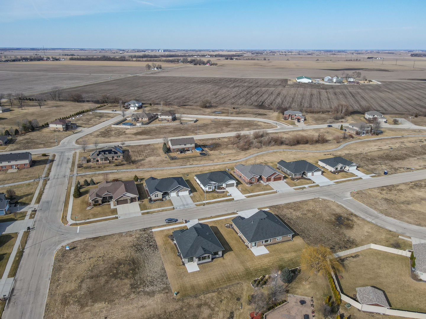 1009 Spring Street Manteno, IL 60950 - Photo 5 of 36 a view of ocean and mountain
