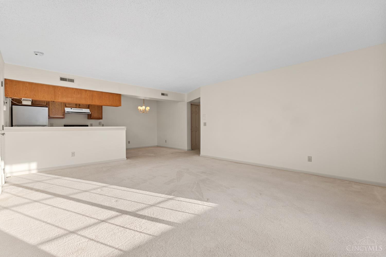 3547 Jessup Road, Unit 1A Cincinnati, OH 45239 - Photo 15 of 46