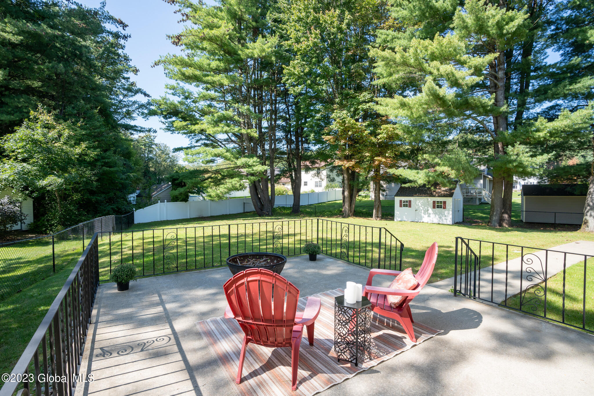 417 Deer Path Rotterdam, NY 12306 - Photo 6 of 46 104-417-Deer-Path