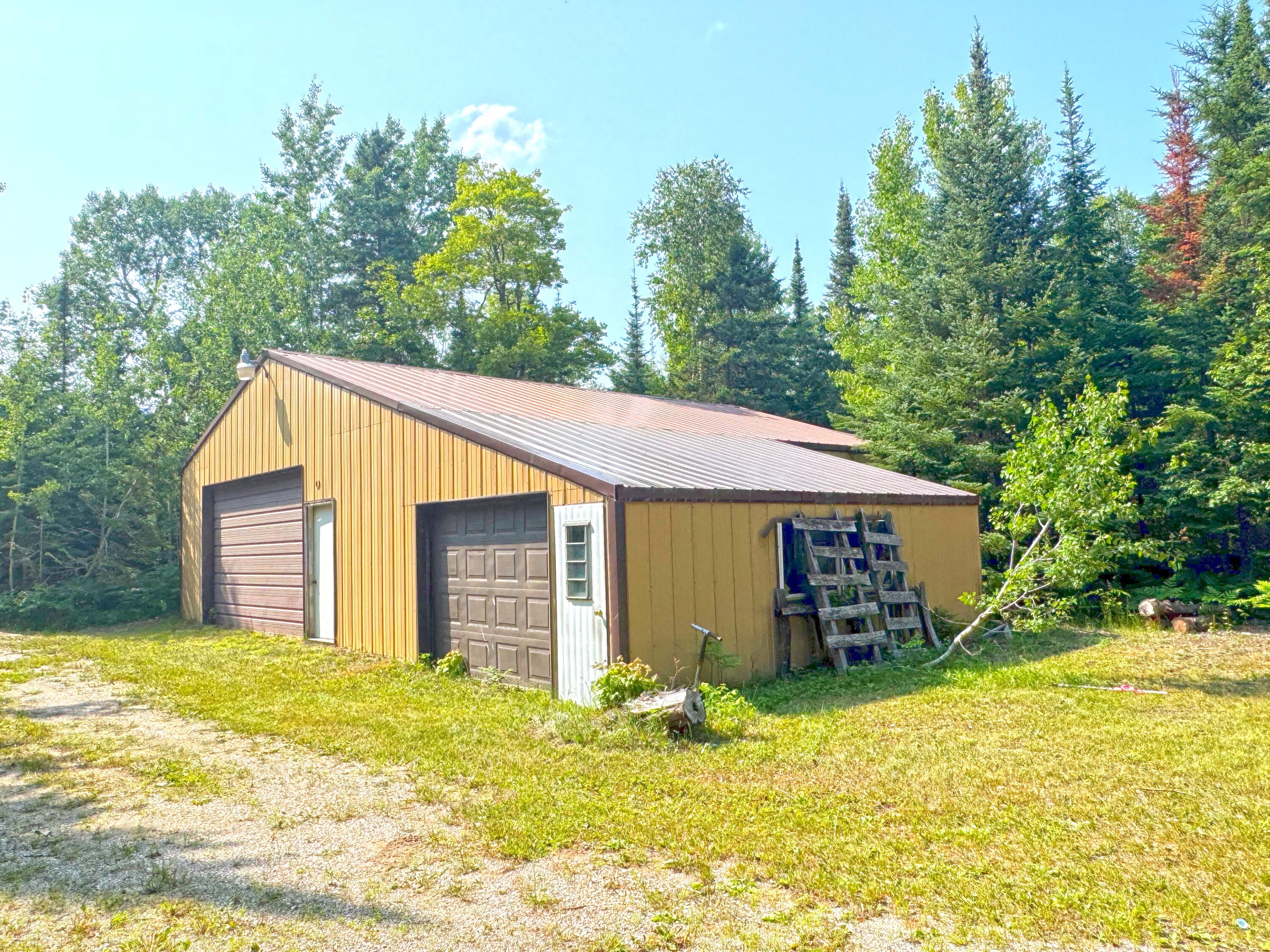9398 North Whitefish Point Road Paradise, MI 49768 - Photo 49 of 54 Gallery Image 49