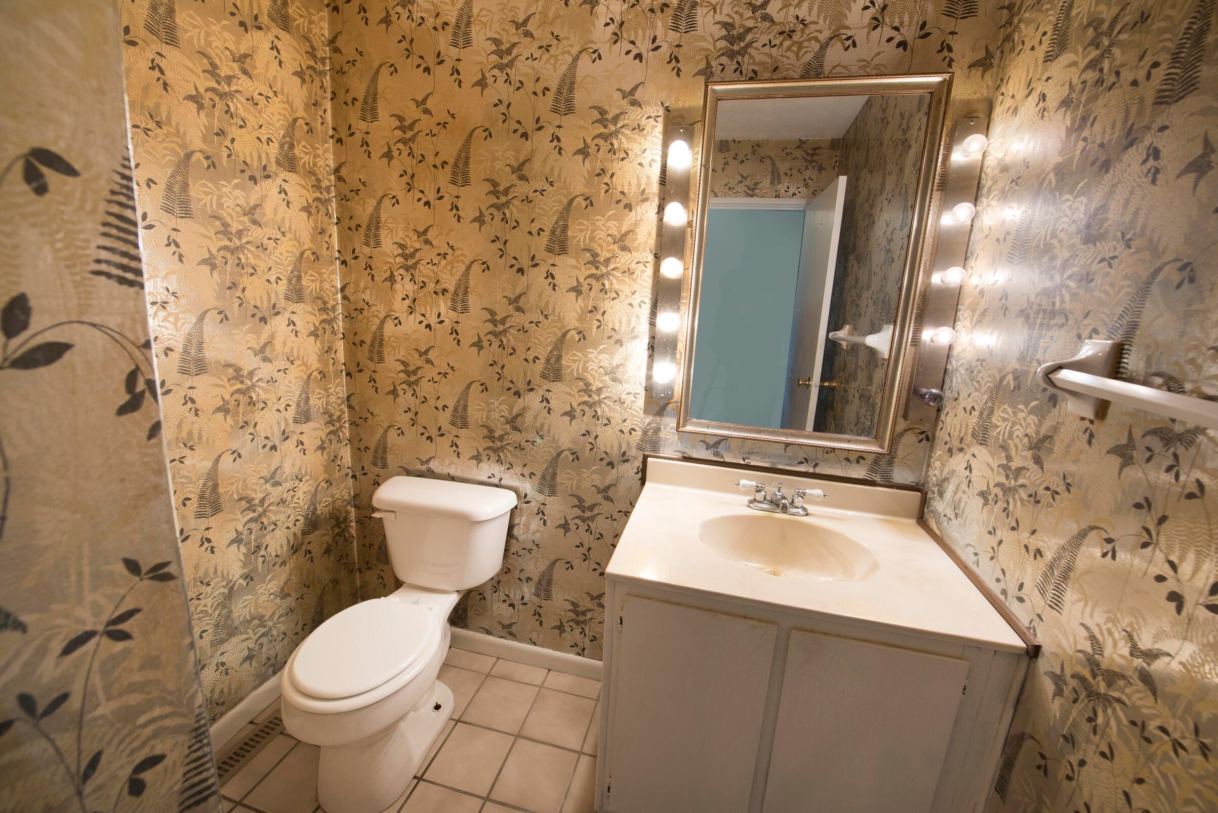 453 Shell Court East Columbus, OH 43213 - Photo 6 of 29