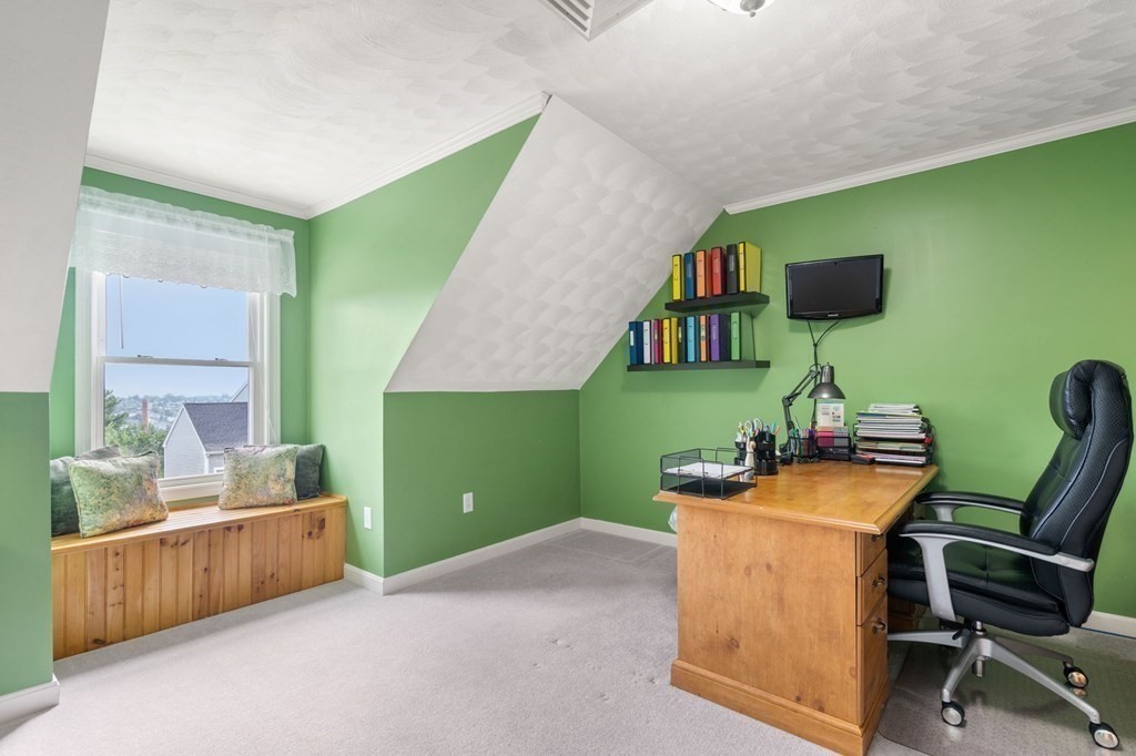 43 Cheyenne Road Worcester, MA 01606 - Photo 27 of 42 Gallery Image 27
