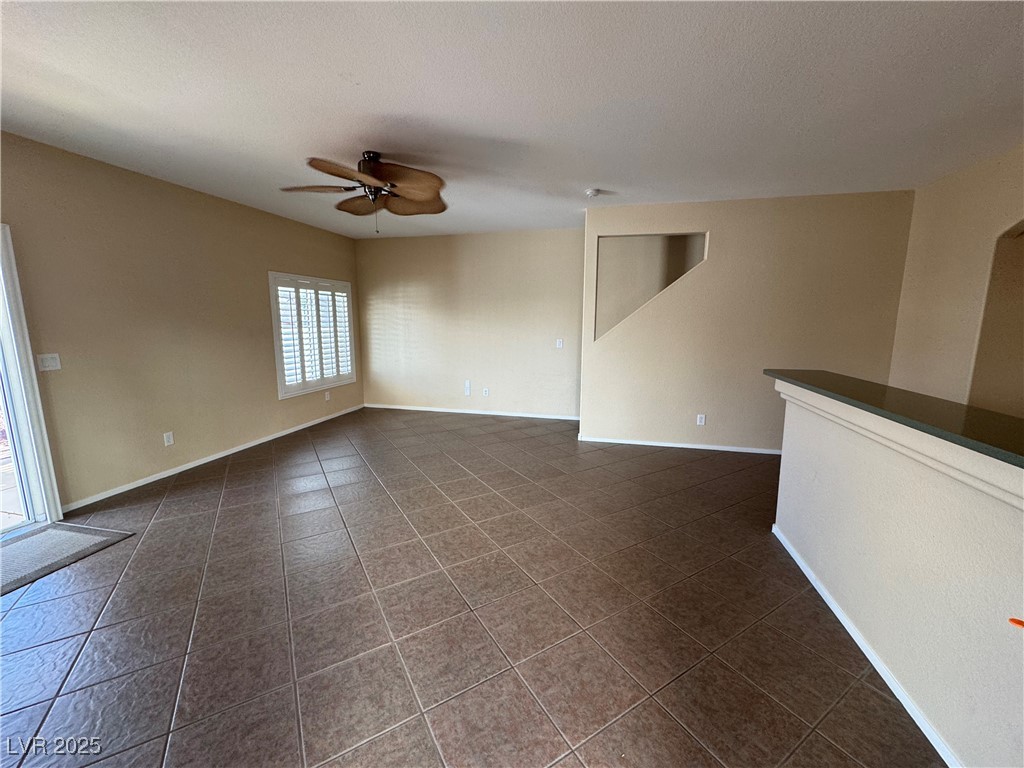 1653 Lefty Garcia Way Henderson, NV 89002 - Photo 5 of 41