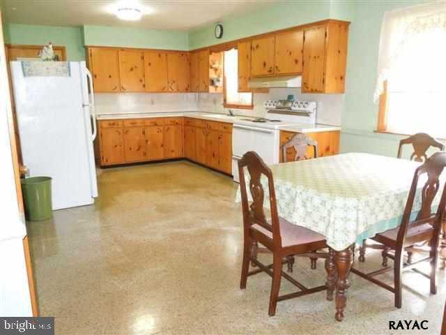 5384 Lehman Road Spring Grove, PA 17362 - Photo 14 of 27