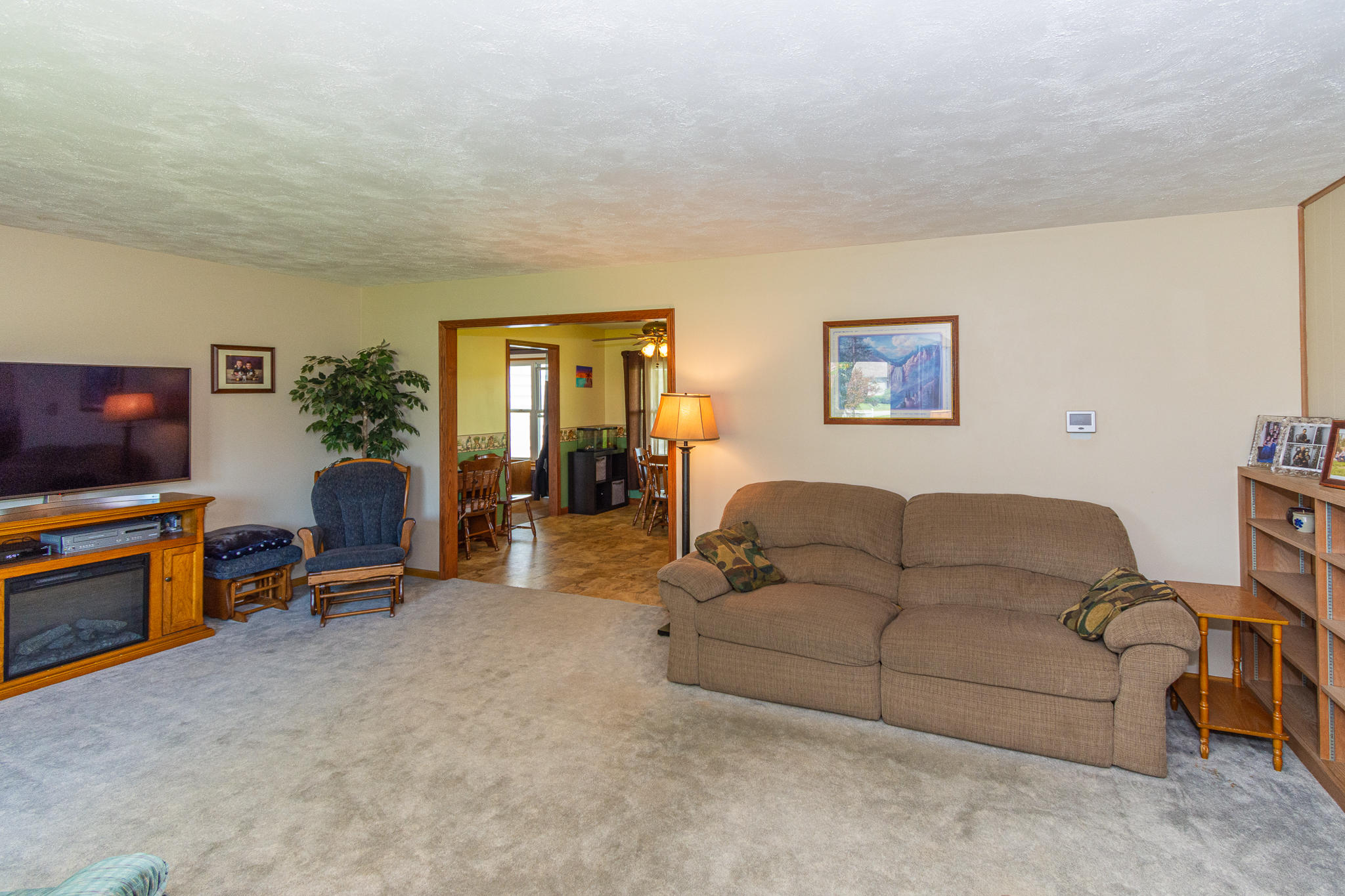 9490 State Road Wapakoneta, OH 45895 - Photo 11 of 43