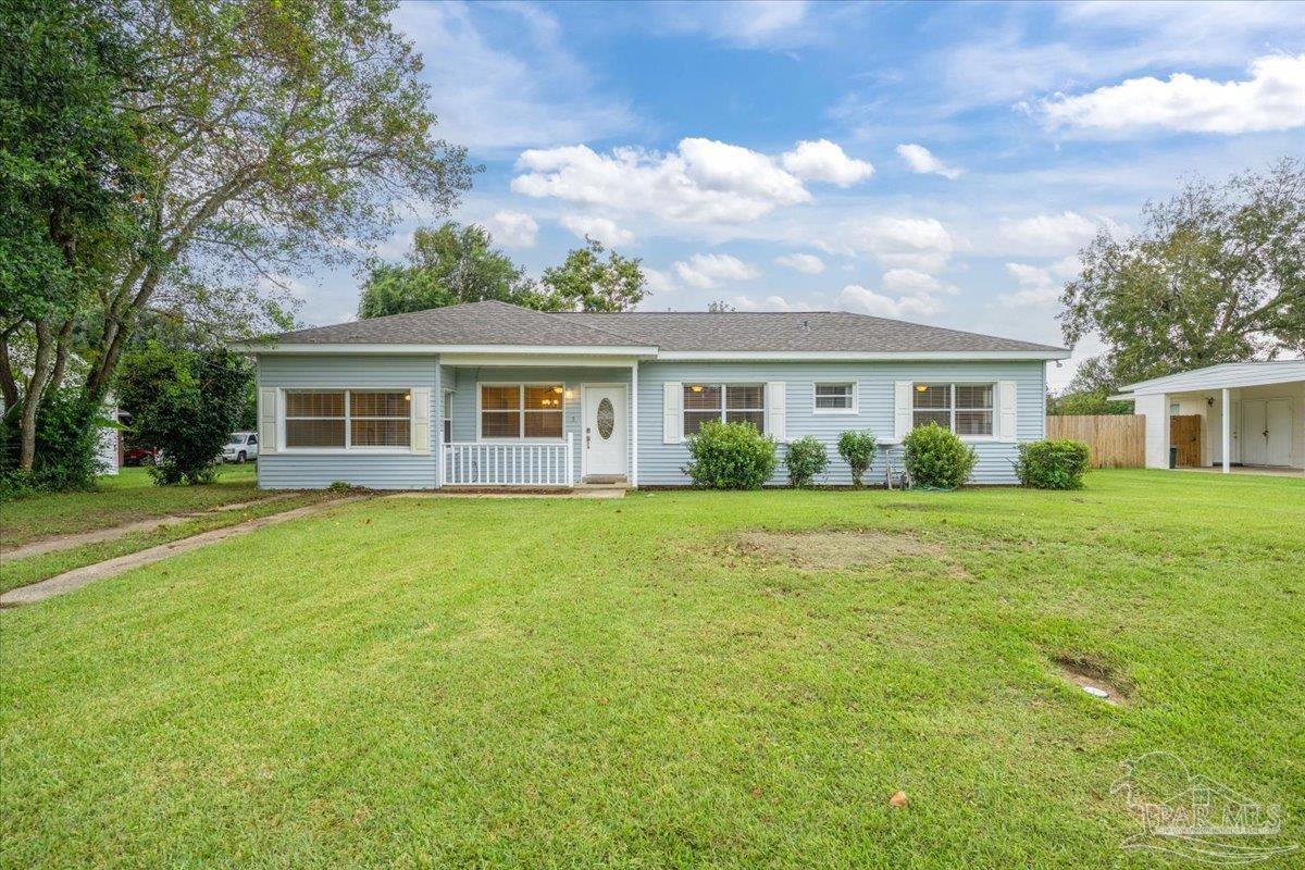 5 Benton Road Pensacola, FL 32506 - Photo 1 of 28 Gallery Image 1