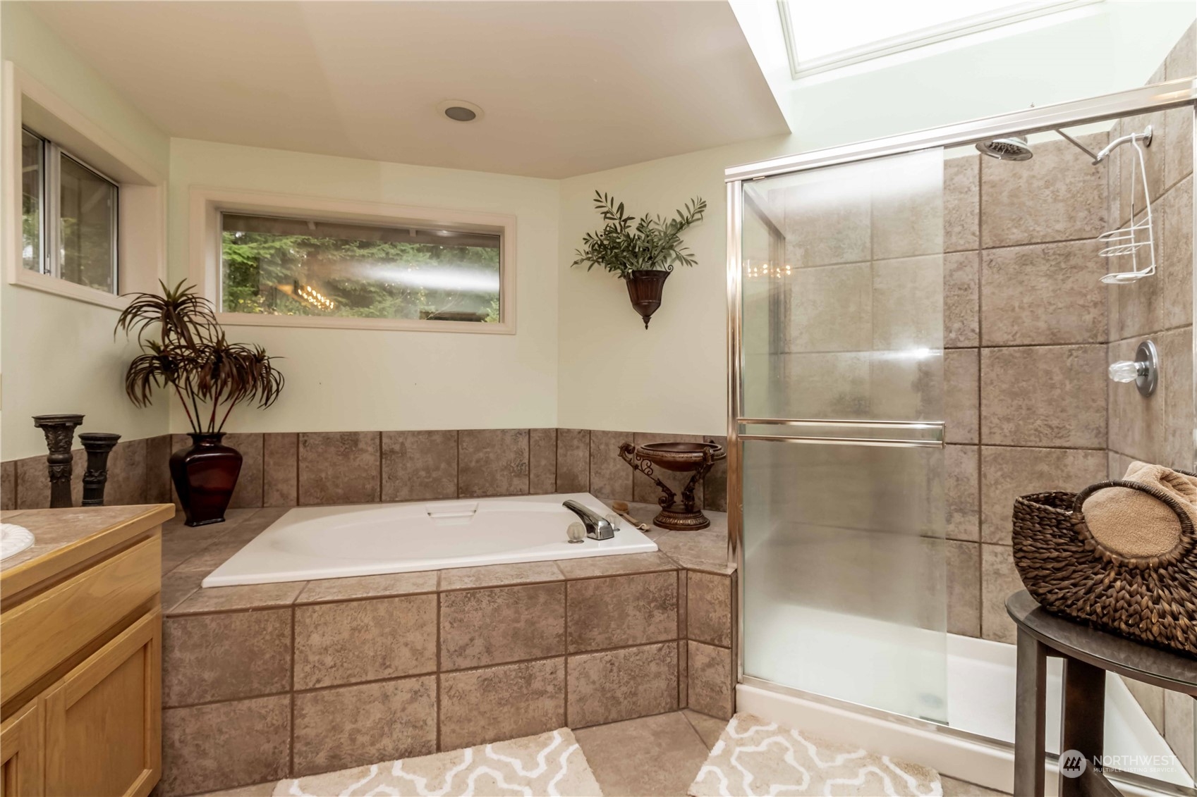 13839 Southeast 158th Street Renton, WA 98058 - Photo 28 of 38 Gallery Image 28
