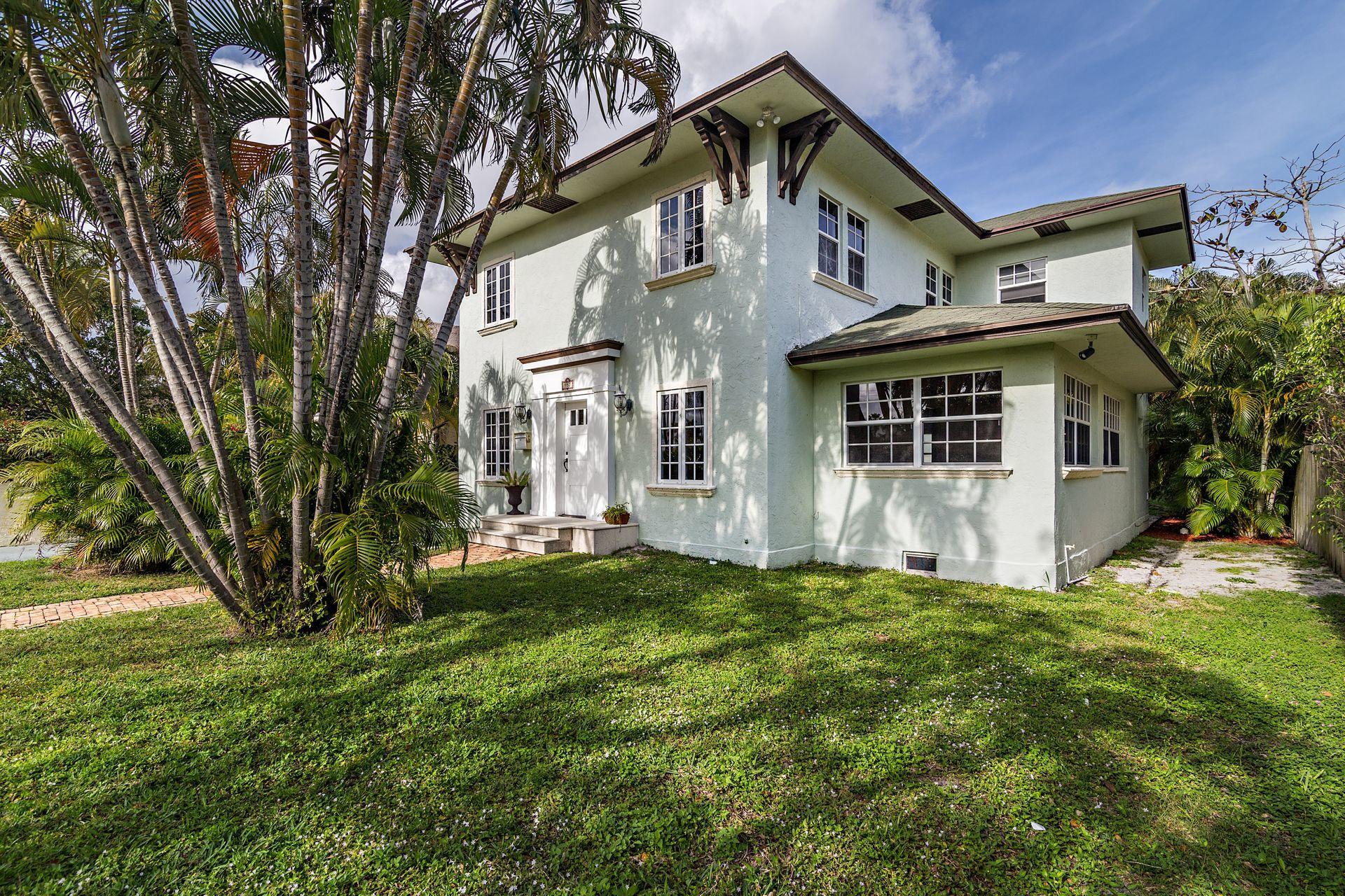 357 Marlborough Road West Palm Beach, FL 33405 - Photo 3 of 30 Front