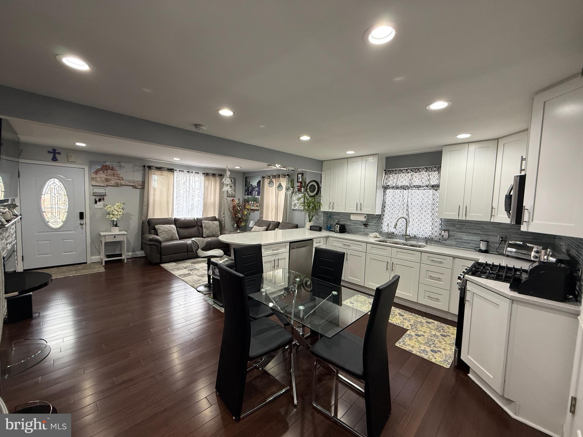 3499 Hillsmere Road Baltimore, MD 21207 - Photo 5 of 50 Modern open-concept kitchen and living space.