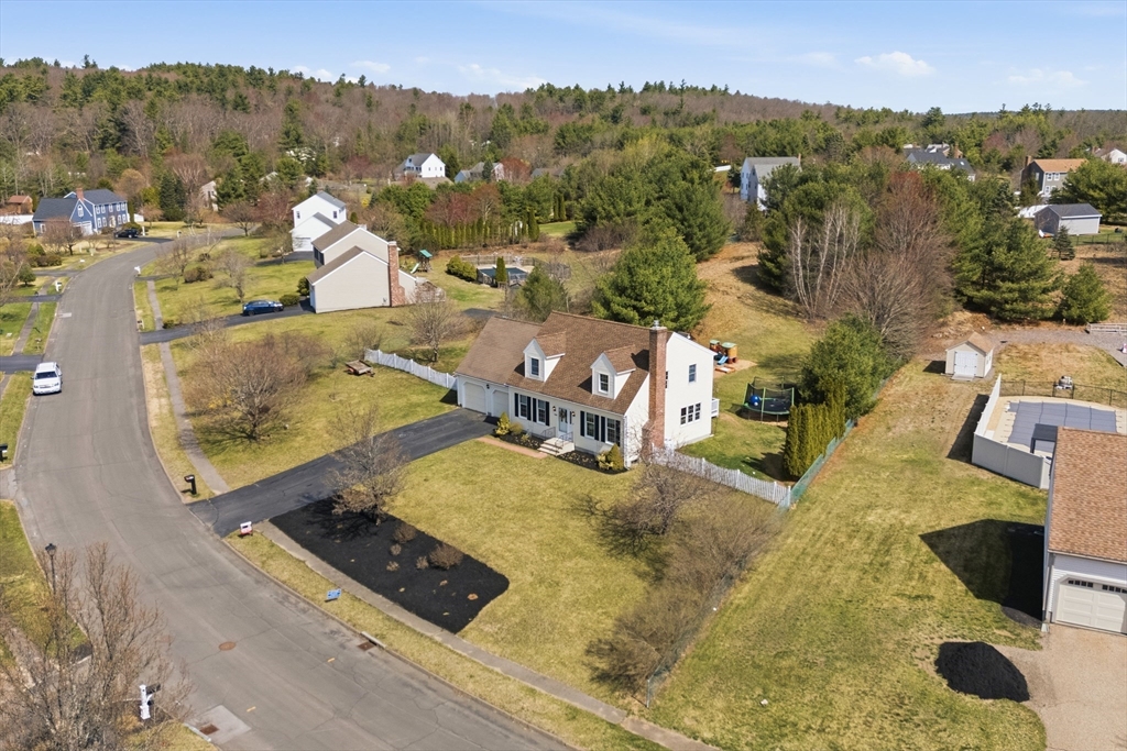 189 General Hobbs Road Holden, MA 01522 - Photo 27 of 32