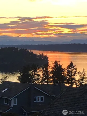 $790,000 | 126 Cormorant Drive, Steilacoom, WA 98388