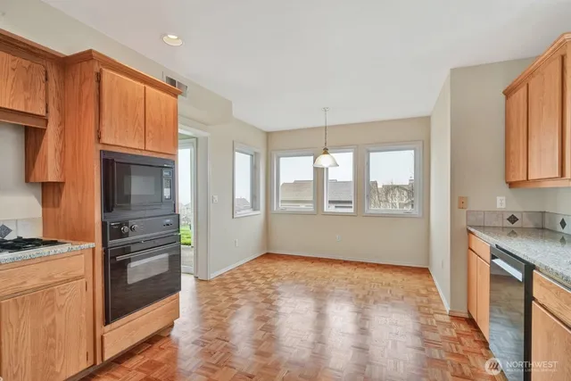 $790,000 | 126 Cormorant Drive, Steilacoom, WA 98388