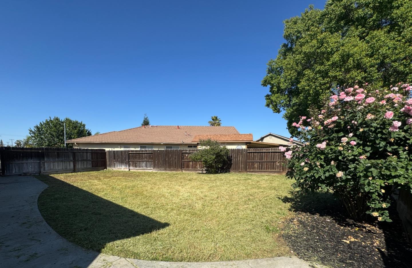 2344 Siena Court Merced, CA 95341 - Photo 35 of 39