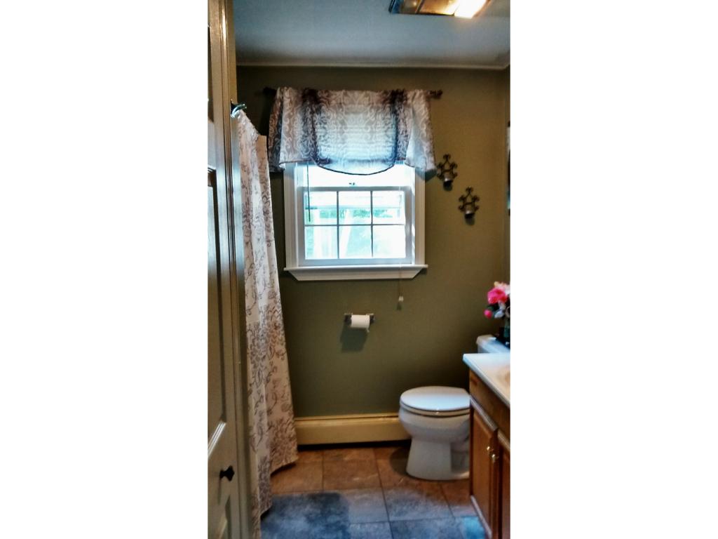 200 Wallace Road Goffstown, NH 03045 - Photo 11 of 18 Gallery Image 11