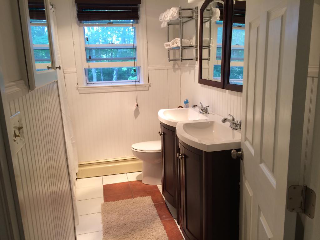 200 Wallace Road Goffstown, NH 03045 - Photo 12 of 18 Gallery Image 12