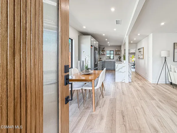 $1,275,000 | 7530 Gaviota Avenue, Van Nuys, CA 91406