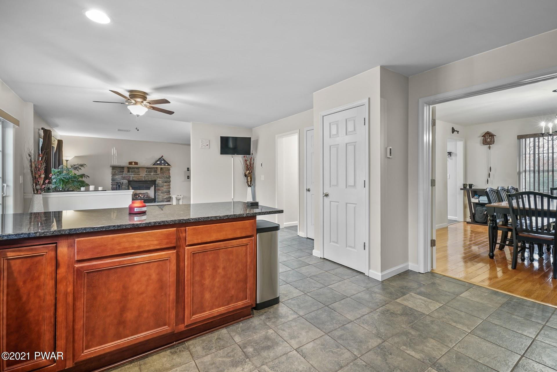 137 Lewis Road Milford, PA 18337 - Photo 9 of 36 Kitchen