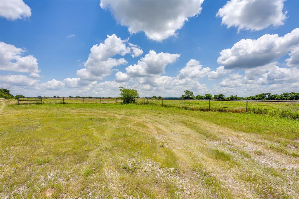 10287 Fm 1749 Sunset, TX 76270 - Photo 38 of 40