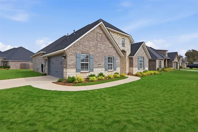 $339,900 | 209 Cullom Drive, Bossier City, LA 71112