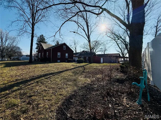 $199,900 | 549 South Grand Street, Nashville, IL 62263