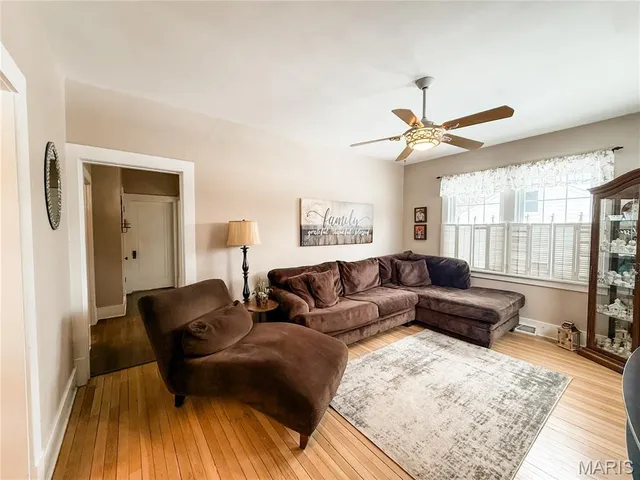 $199,900 | 549 South Grand Street, Nashville, IL 62263