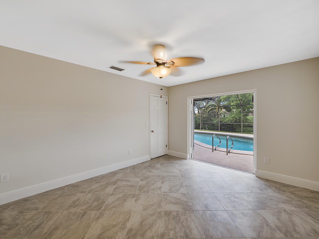 370 Northwest 11th Avenue Boca Raton, FL 33486 - Photo 11 of 21 Owner's Suite