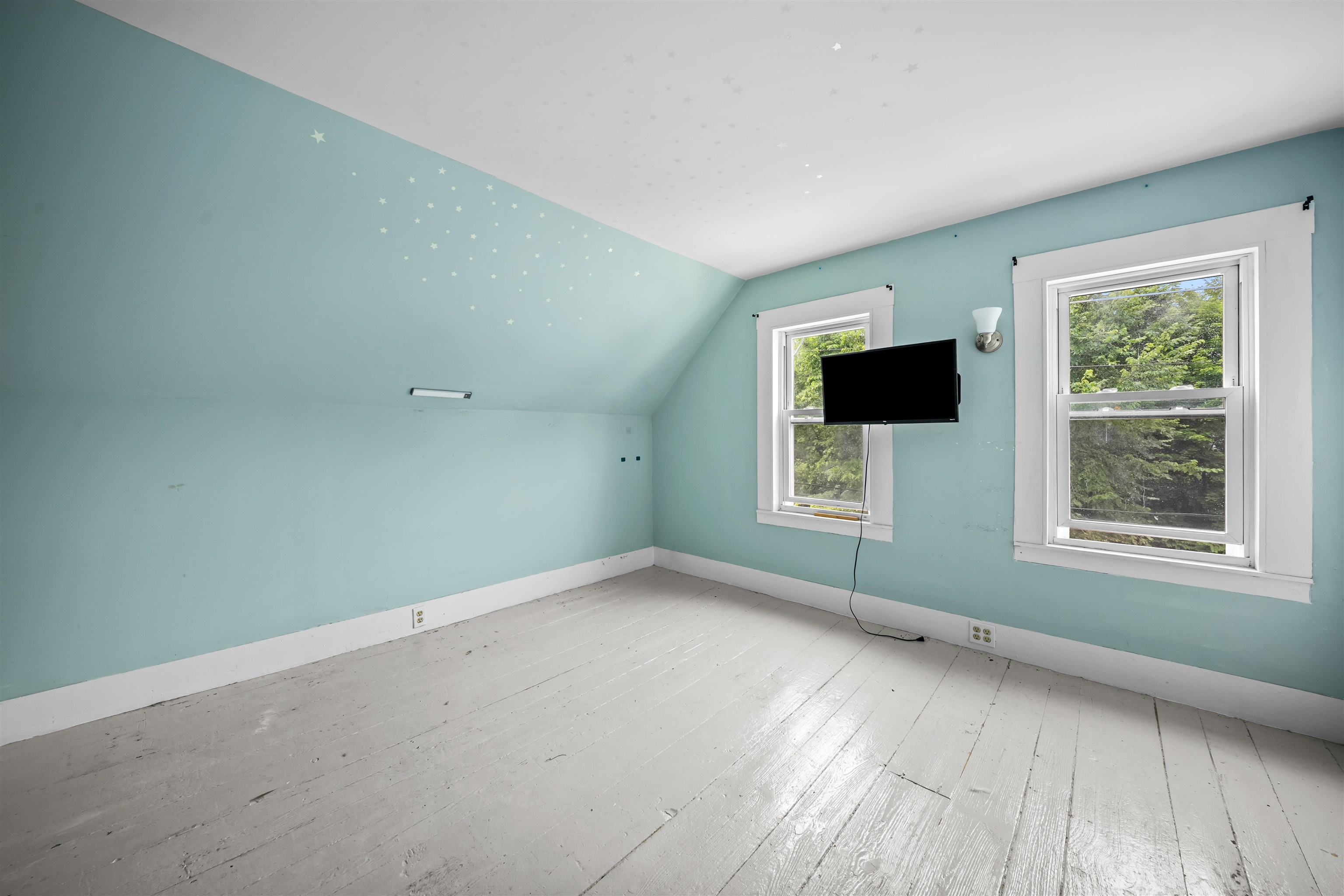 13 Crescent Street Farmington, NH 03835 - Photo 16 of 25