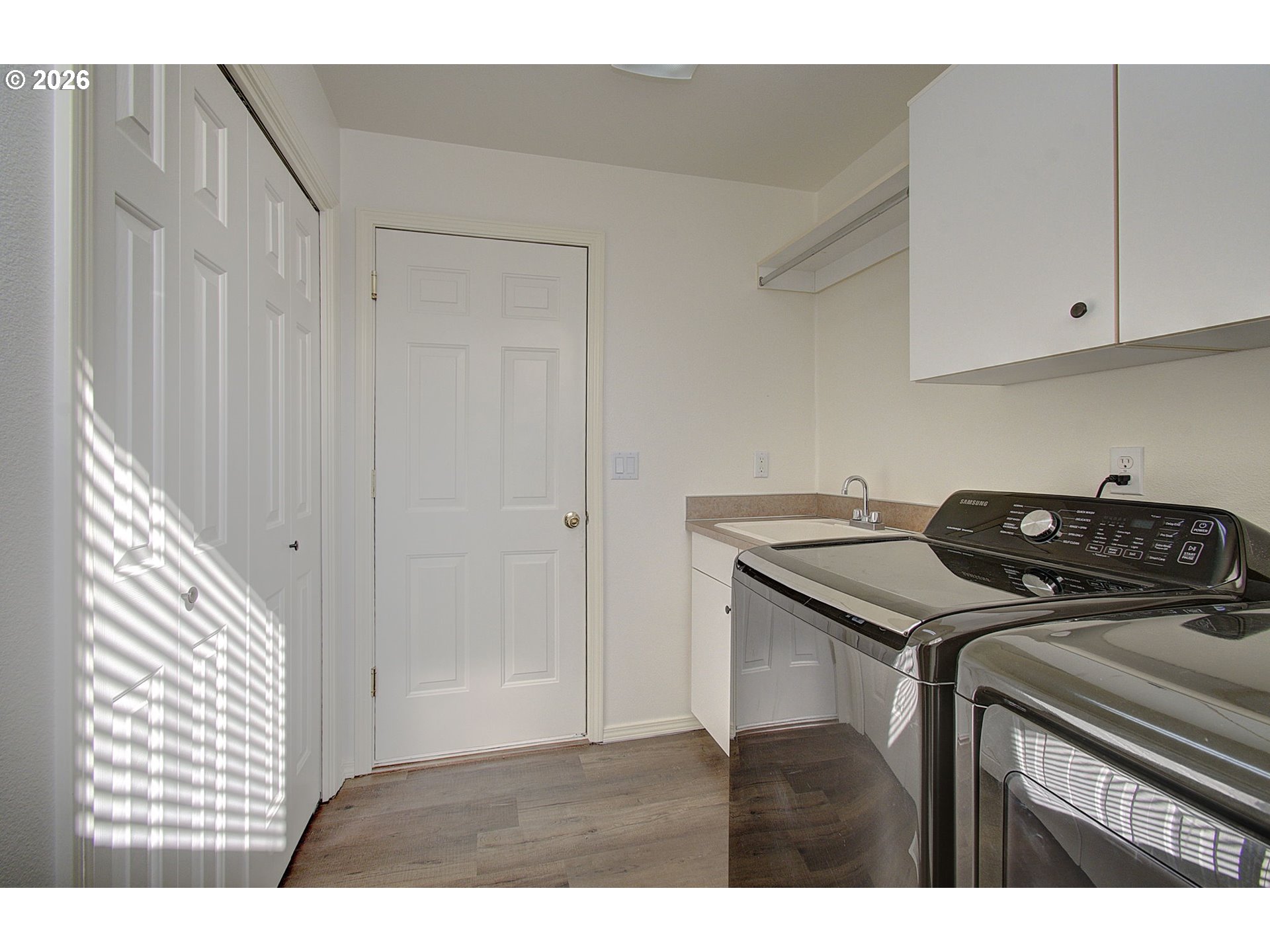 2805 Northeast 172nd Street Ridgefield, WA 98642 - Photo 41 of 44 Laundry