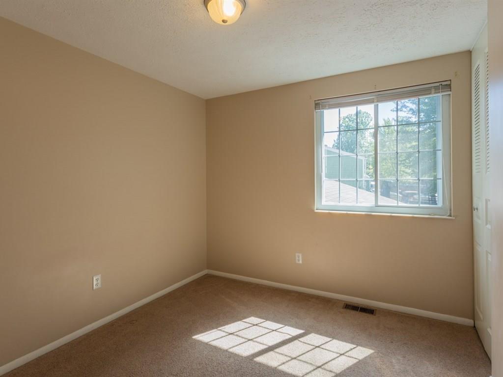 1426 Lansdowne Road Indianapolis, IN 46234 - Photo 14 of 20 Gallery Image 14