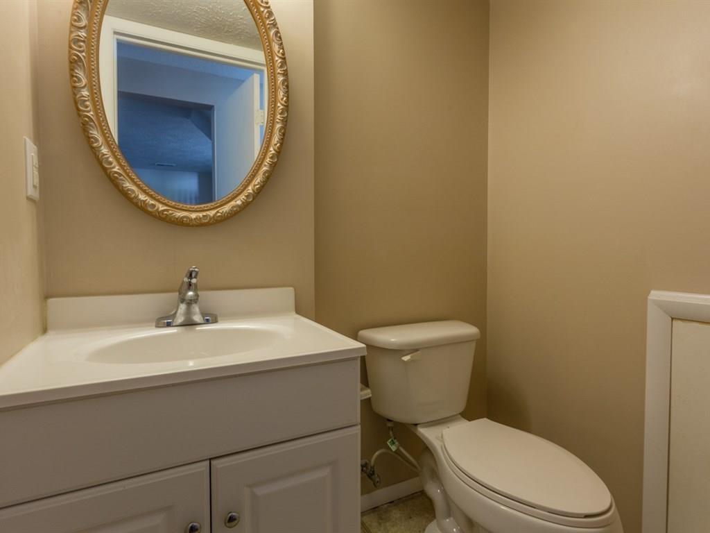 1426 Lansdowne Road Indianapolis, IN 46234 - Photo 16 of 20 Gallery Image 16