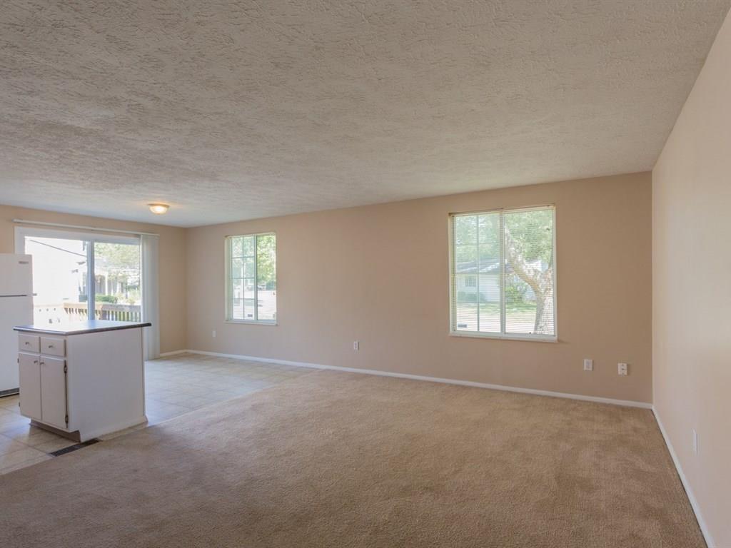 1426 Lansdowne Road Indianapolis, IN 46234 - Photo 4 of 20 Gallery Image 4