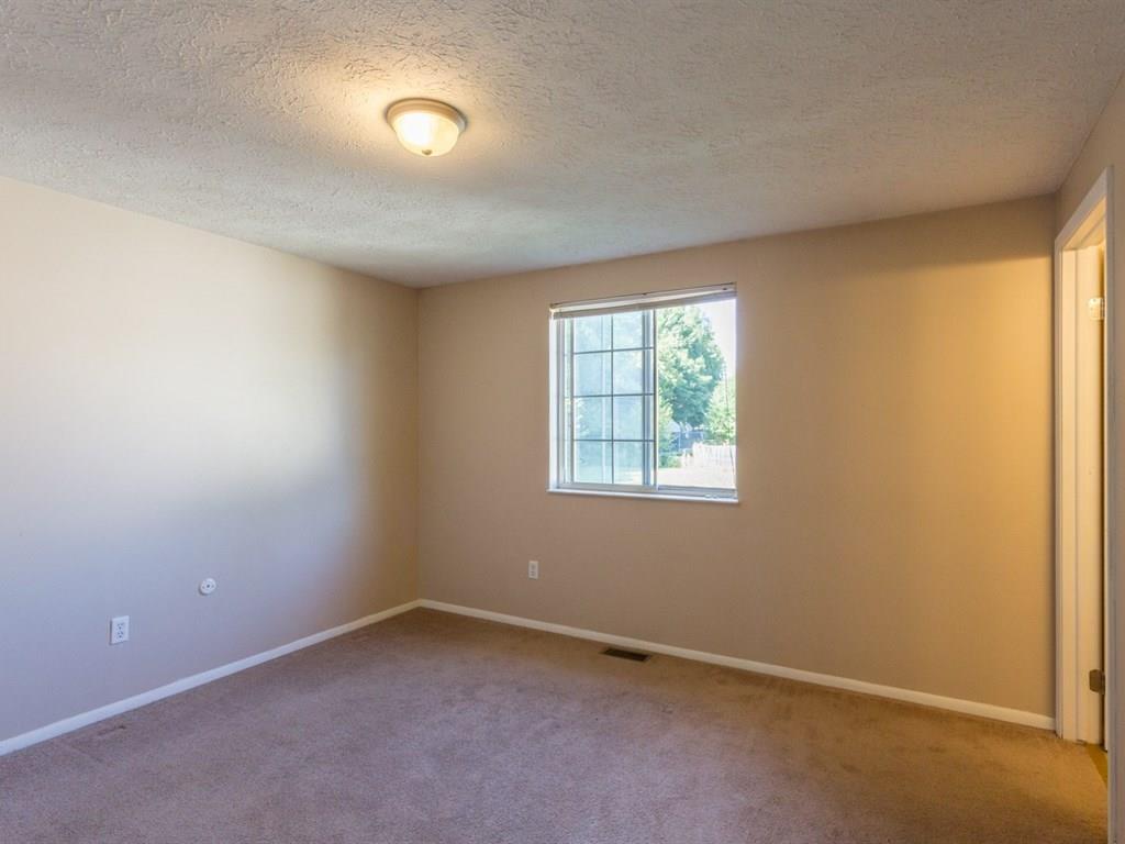 1426 Lansdowne Road Indianapolis, IN 46234 - Photo 10 of 20 Gallery Image 10