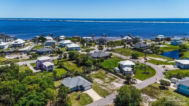 $105,000 | 5556 Grande Lagoon Court, Pensacola, FL 32507