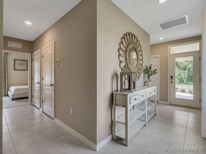 228 Old Mill Pond Road Edgewater, FL 32141 - Photo 4 of 8 Gallery Image 4