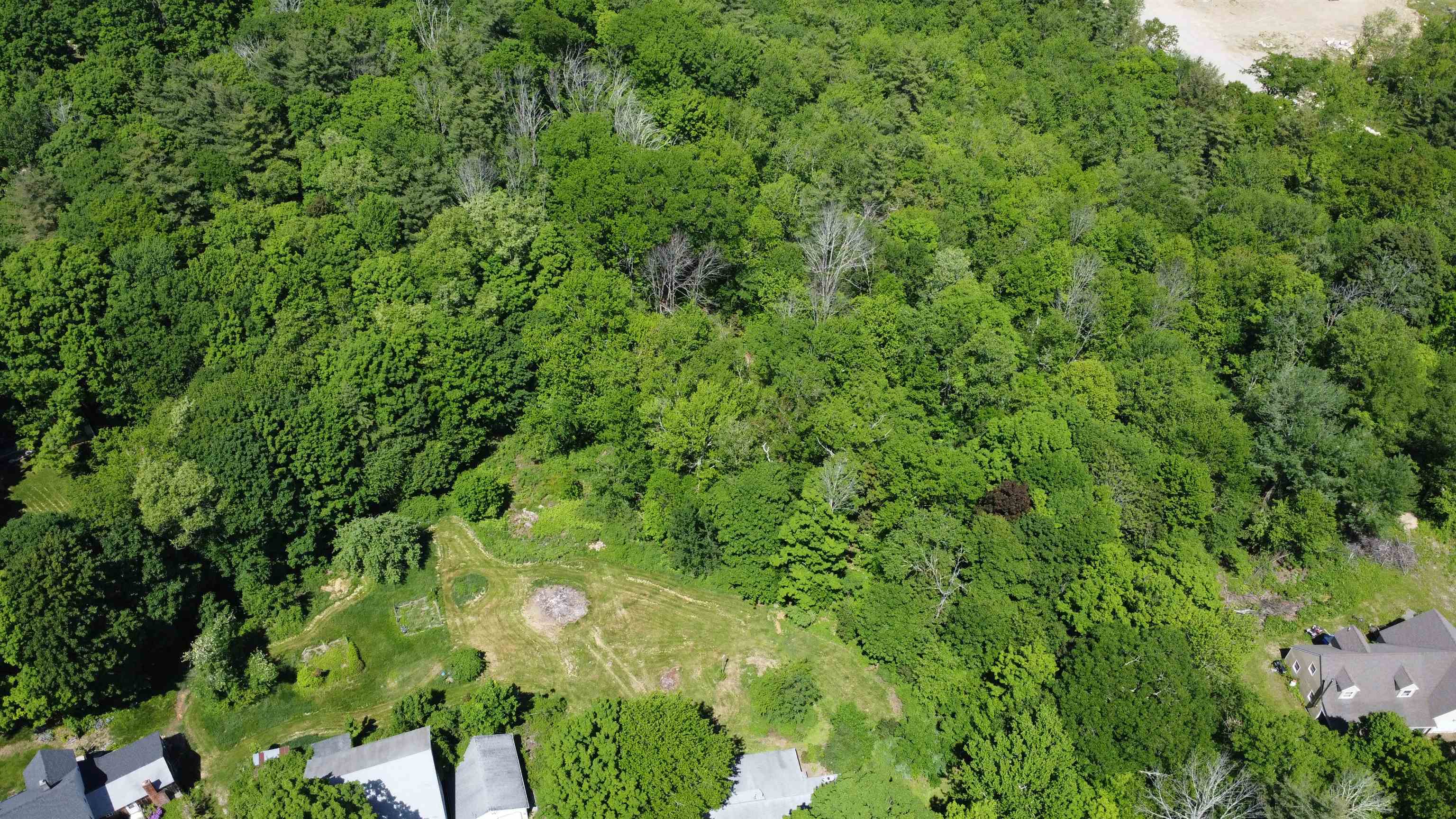13 Olde Road Danville, NH 03819 - Photo 23 of 28