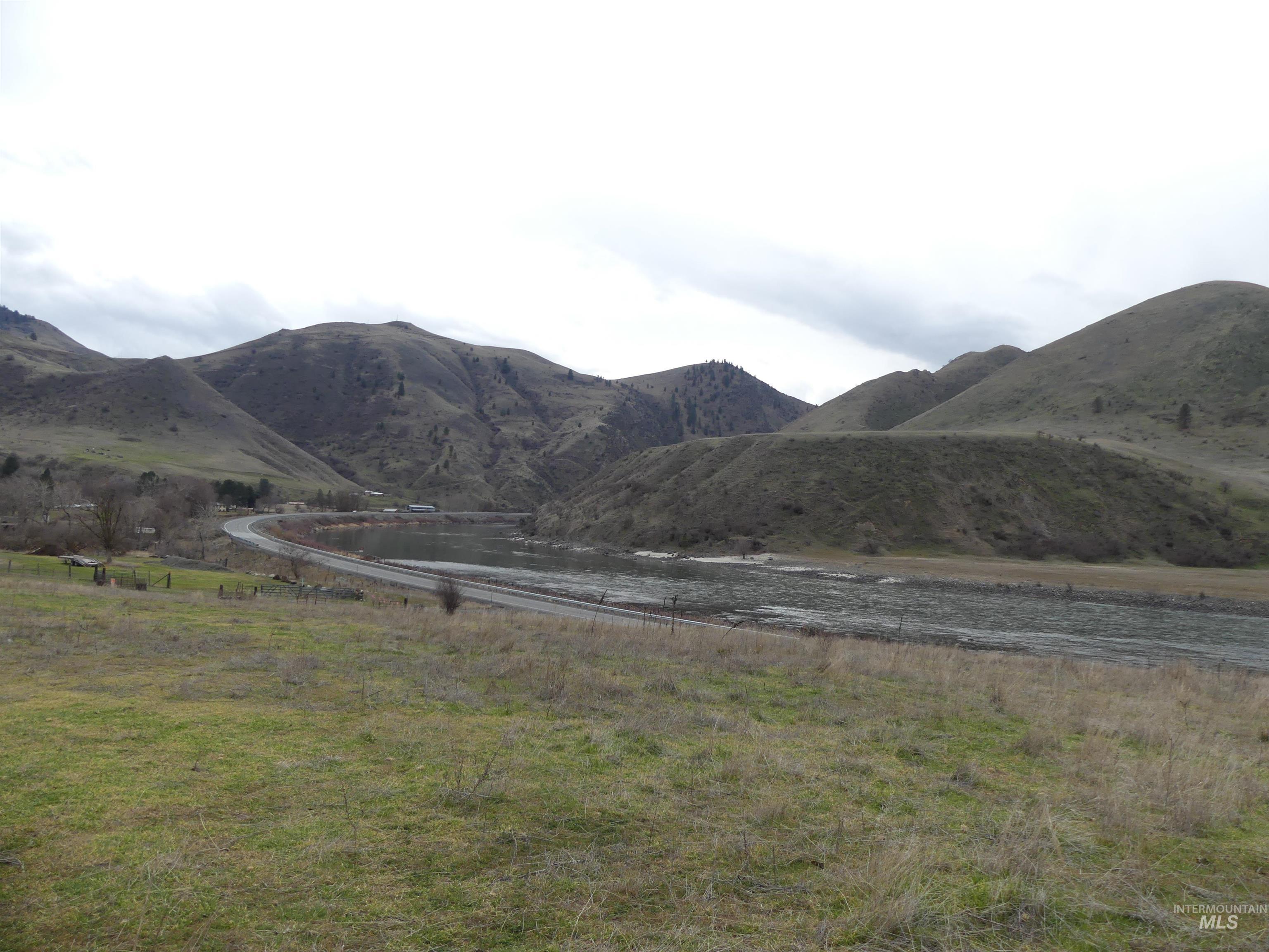 260 Slate Creek Road White Bird, ID 83554 - Photo 19 of 50 View of mountain backdrop