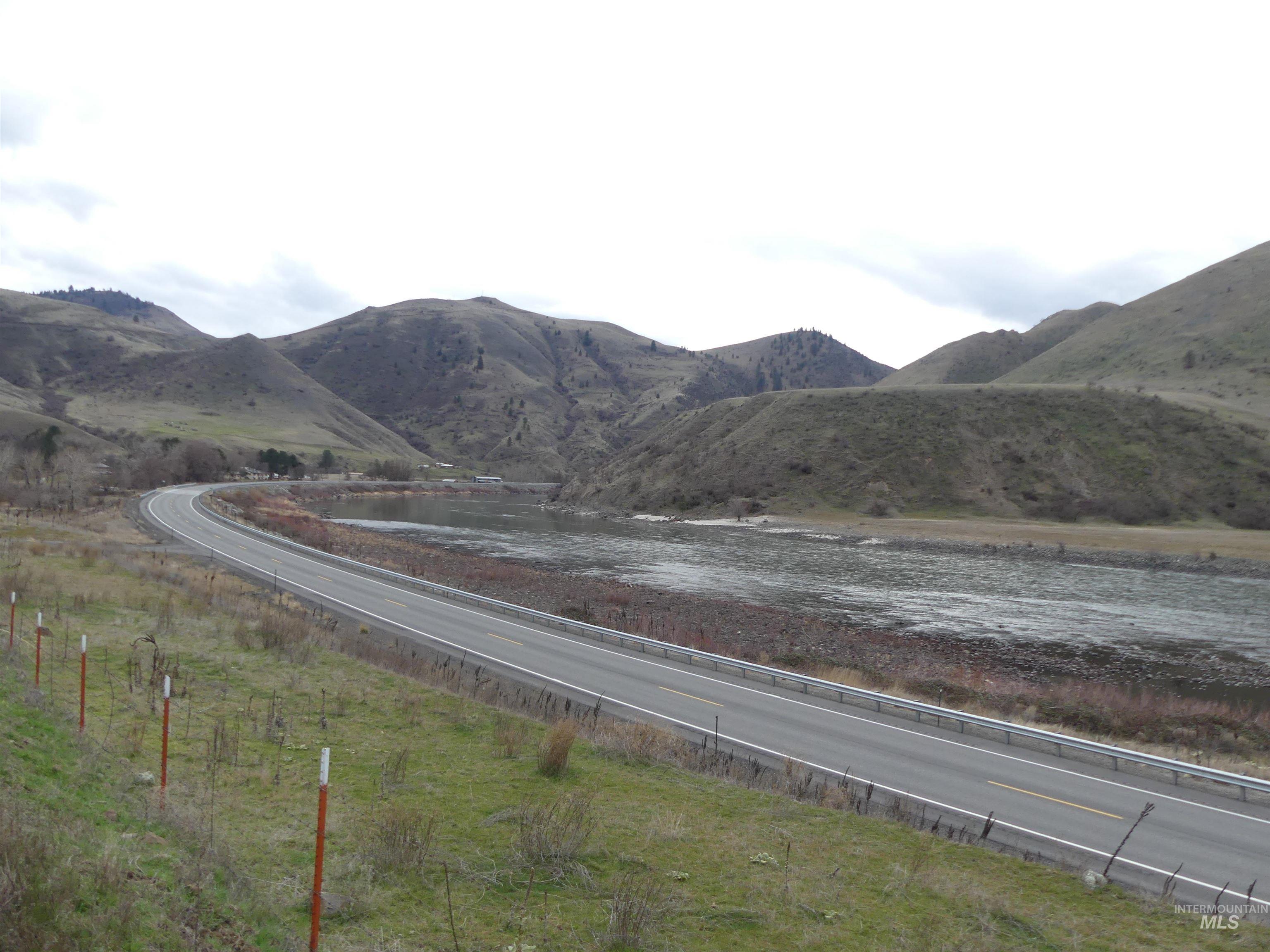 260 Slate Creek Road White Bird, ID 83554 - Photo 23 of 50 Mountain view