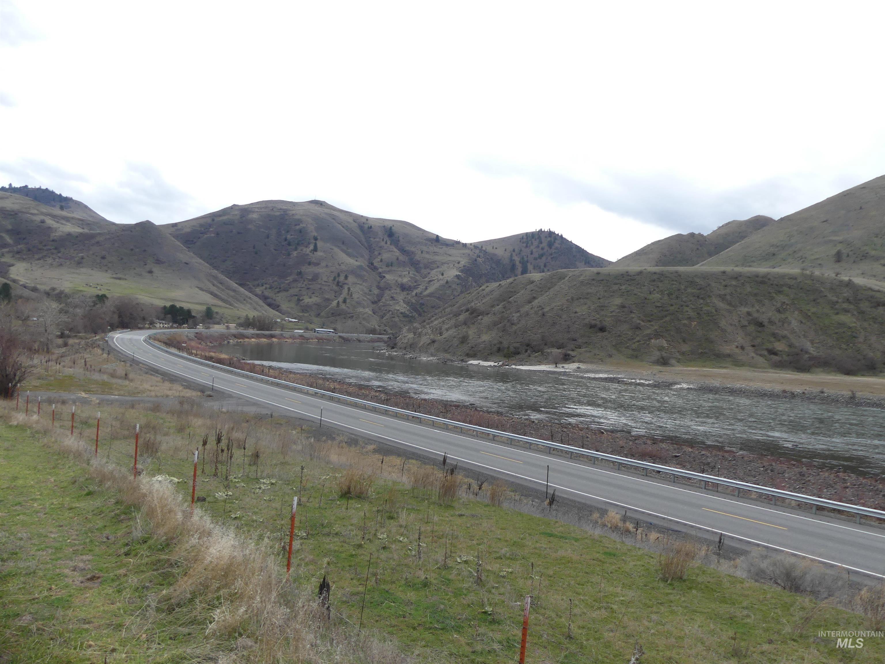 260 Slate Creek Road White Bird, ID 83554 - Photo 27 of 50 View of mountain background