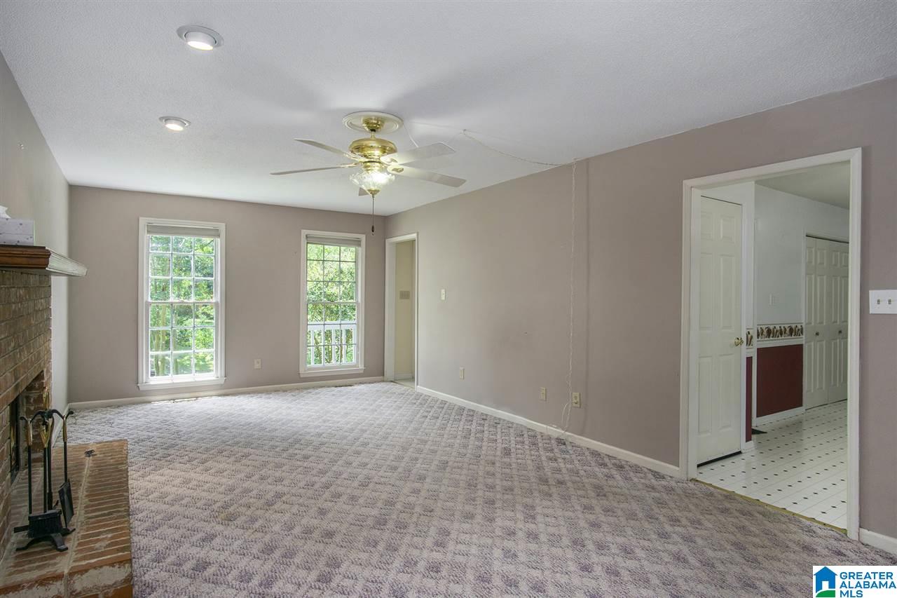 115 Tradewinds Circle Alabaster, AL 35007 - Photo 4 of 27