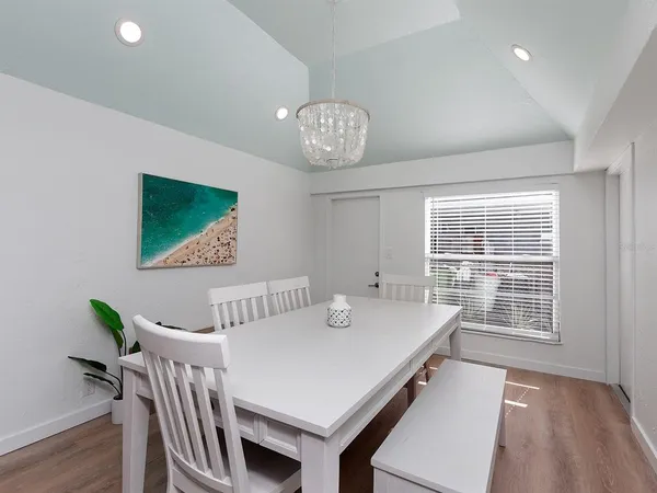 $4,500 | 3049 Wood Street, Sarasota, FL 34237