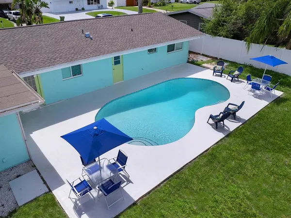 $4,500 | 3049 Wood Street, Sarasota, FL 34237