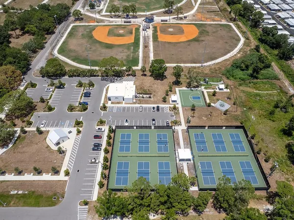 $4,500 | 3049 Wood Street, Sarasota, FL 34237