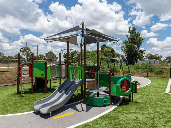 $4,500 | 3049 Wood Street, Sarasota, FL 34237