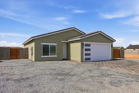 $299,999 | 9889 West Heather Drive, Arizona City, AZ 85123