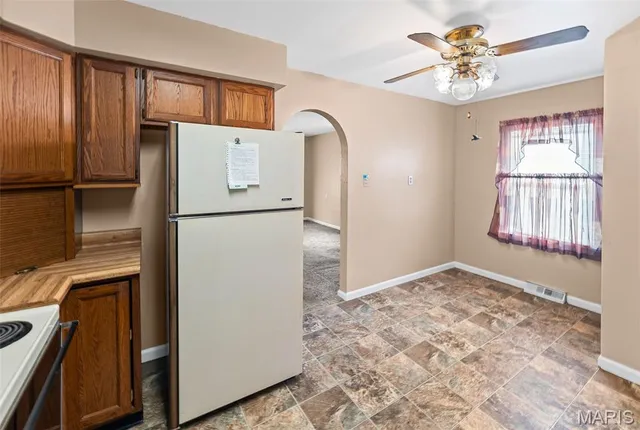 $93,000 | 608 Milton Road, Alton, IL 62002