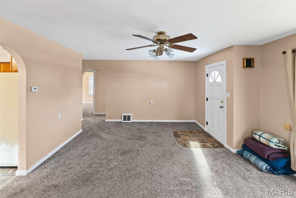 608 Milton Road Alton, IL 62002 - Photo 8 of 23