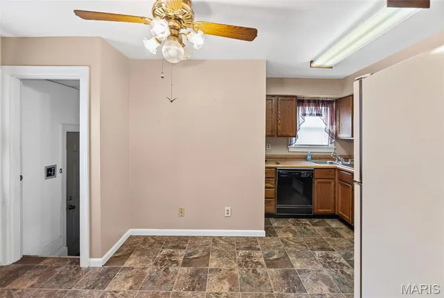 $93,000 | 608 Milton Road, Alton, IL 62002