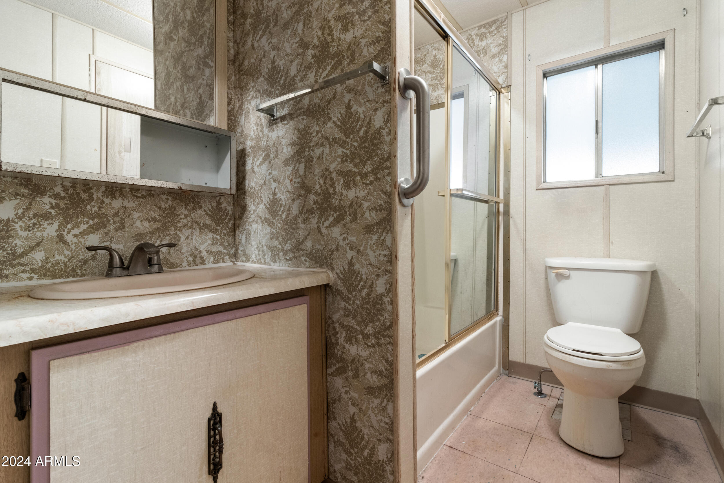200 East Knox Road, Unit 116 Chandler, AZ 85225 - Photo 15 of 41 IMG_2322