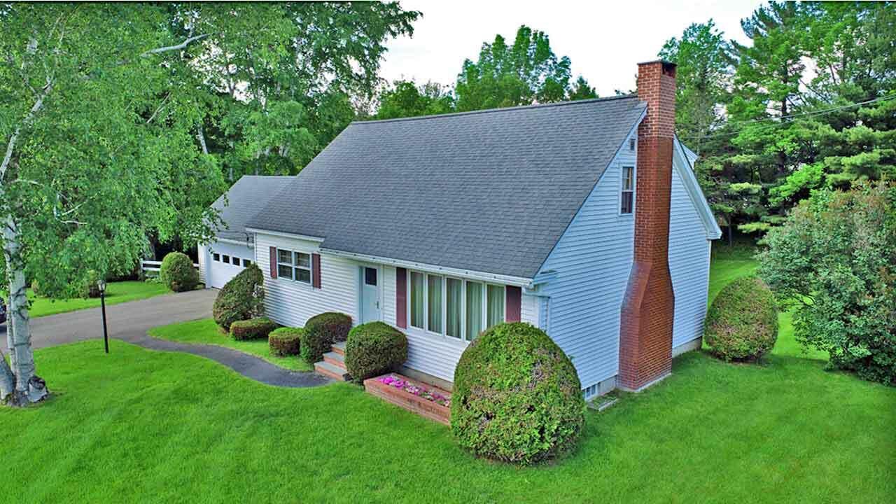 33 Maple Street Houlton, ME 04730 - Photo 2 of 80 _video-33-maple-st-houlton-