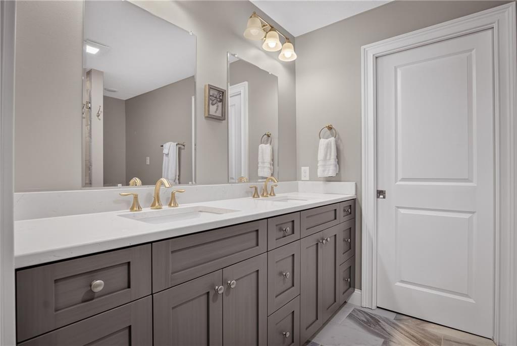 2335 Old Greentree Road Carnegie, PA 15106 - Photo 17 of 27 Gallery Image 17